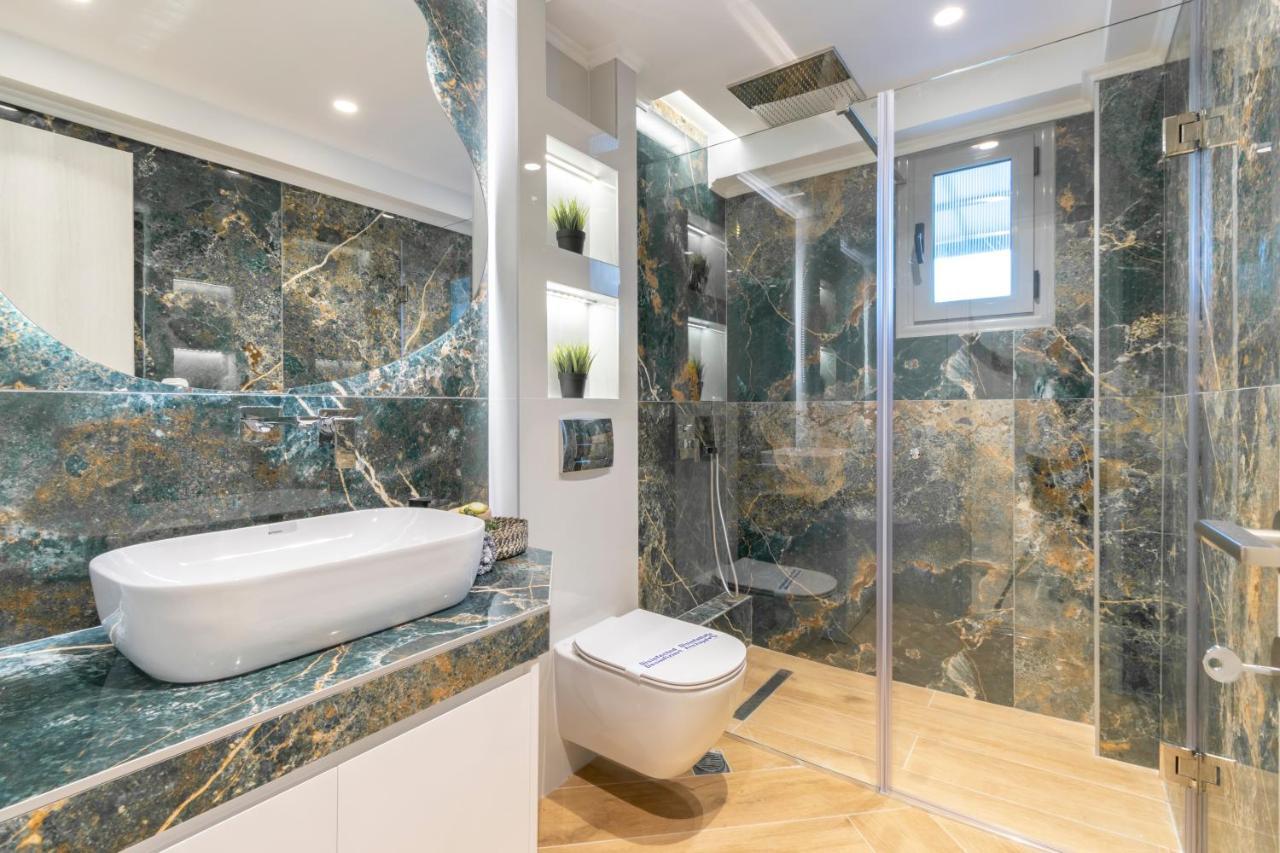 Sithoniars Luxury Ground Floor Apartment With Private Garden Неос-Мармарас Екстер'єр фото