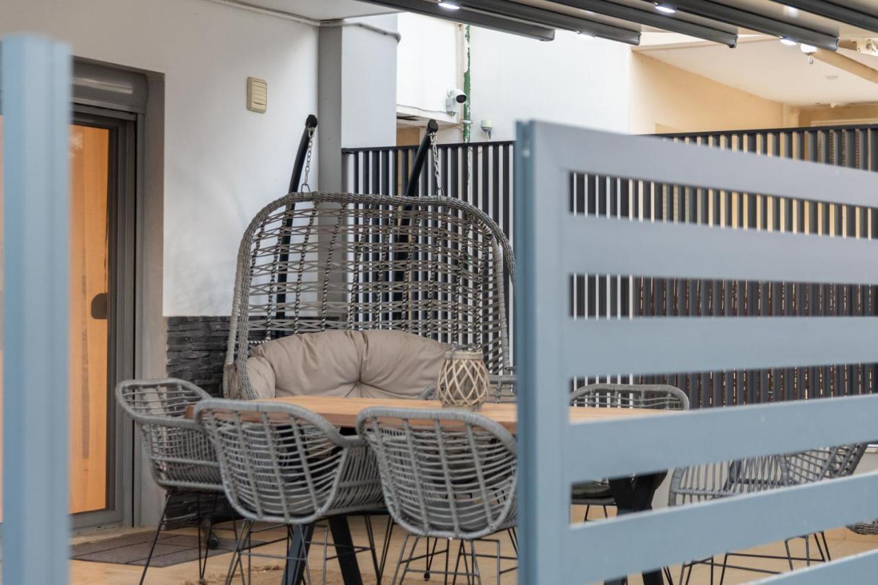 Sithoniars Luxury Ground Floor Apartment With Private Garden Неос-Мармарас Екстер'єр фото